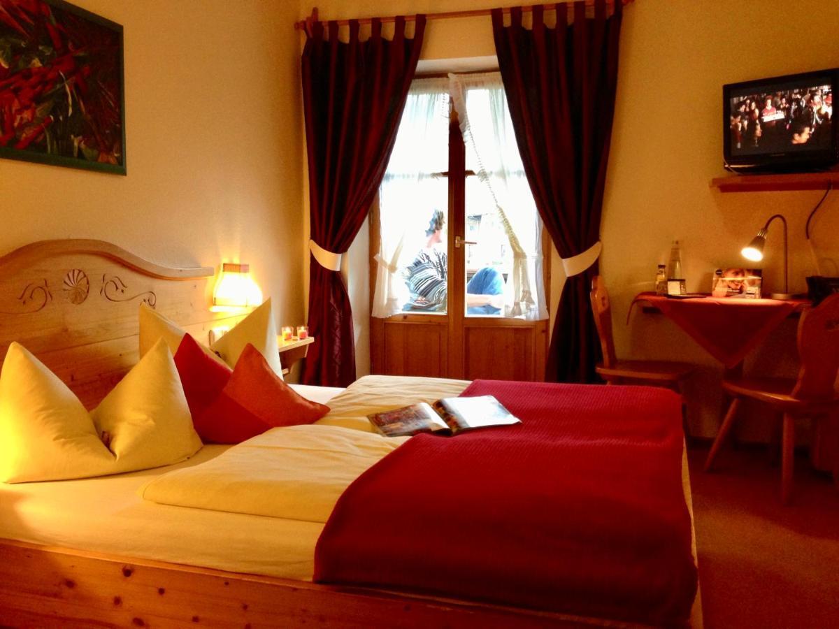 Waltraud Garni Hotel